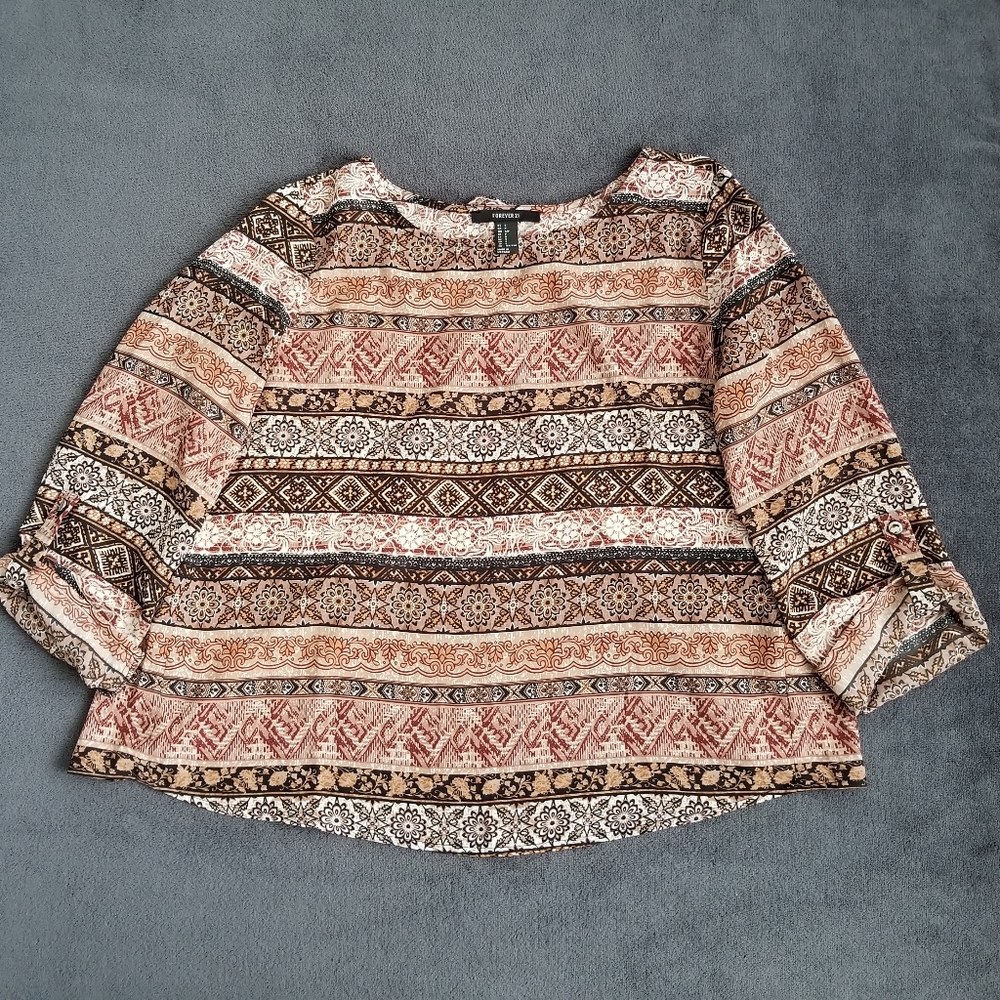 Forever21 tribal print cross-crossed open back 3/4 sleeve blouse